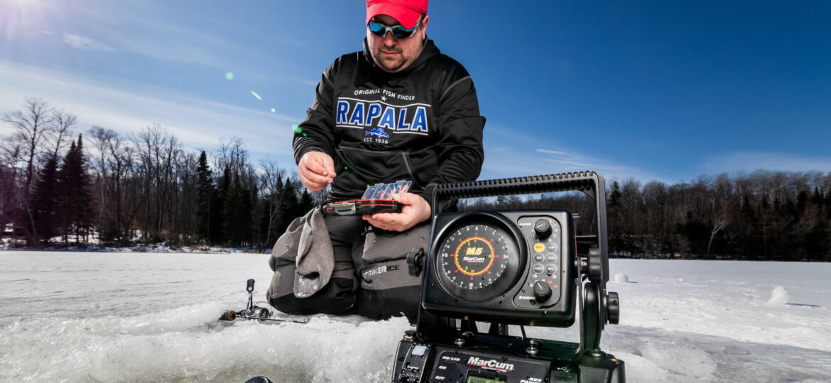 Beginner's Guide to Using an Ice Fishing Flasher